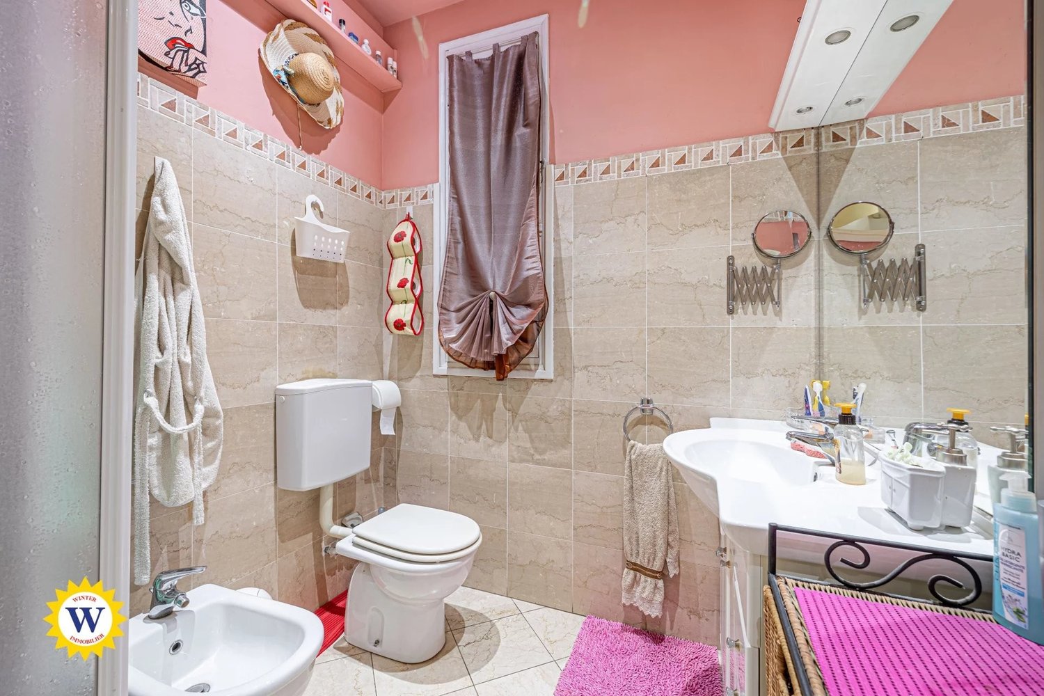 Property photo in Carre d'Or