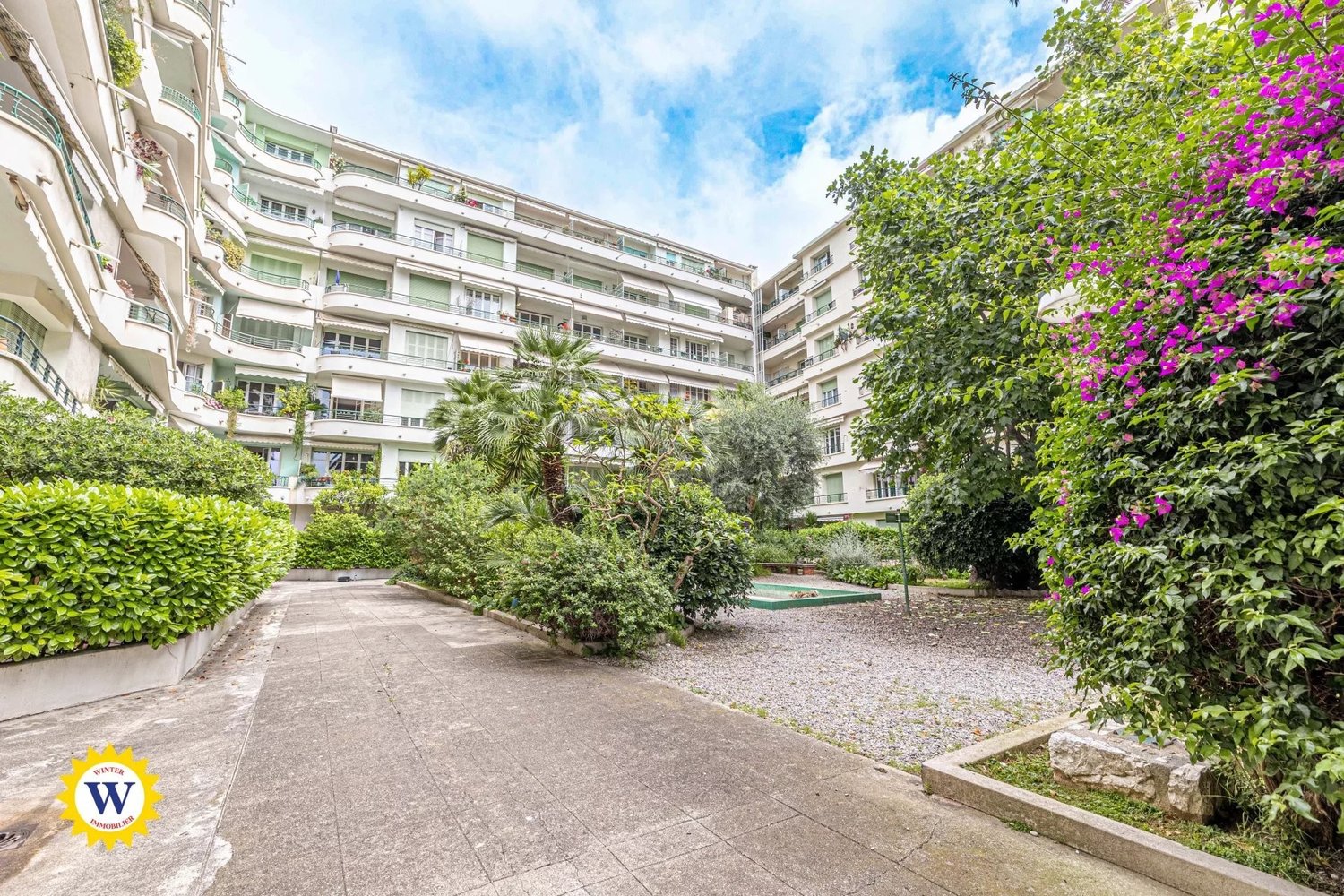 Property photo in Carre d'Or