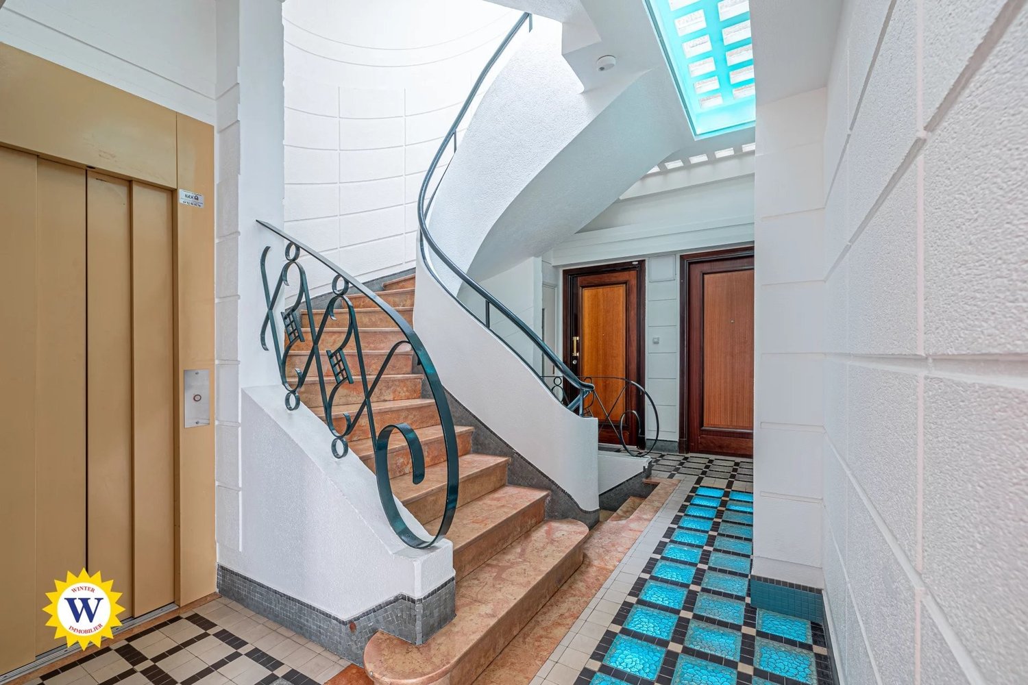 Property photo in Carre d'Or