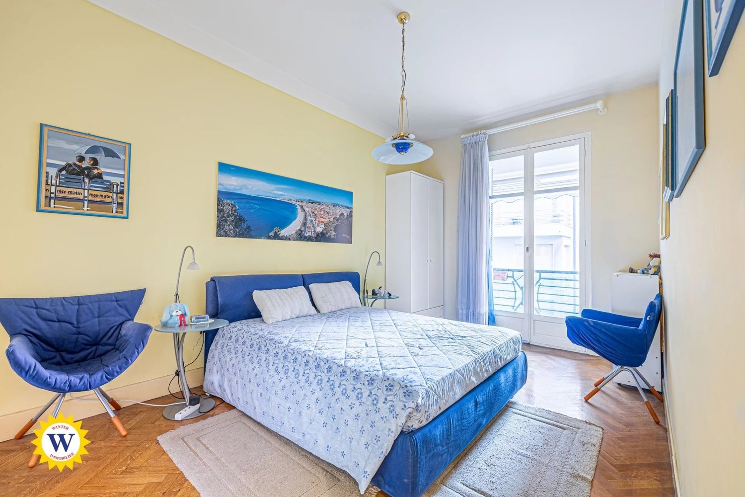 Property photo in Carre d'Or