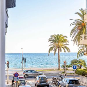 Property in Carre d'Or