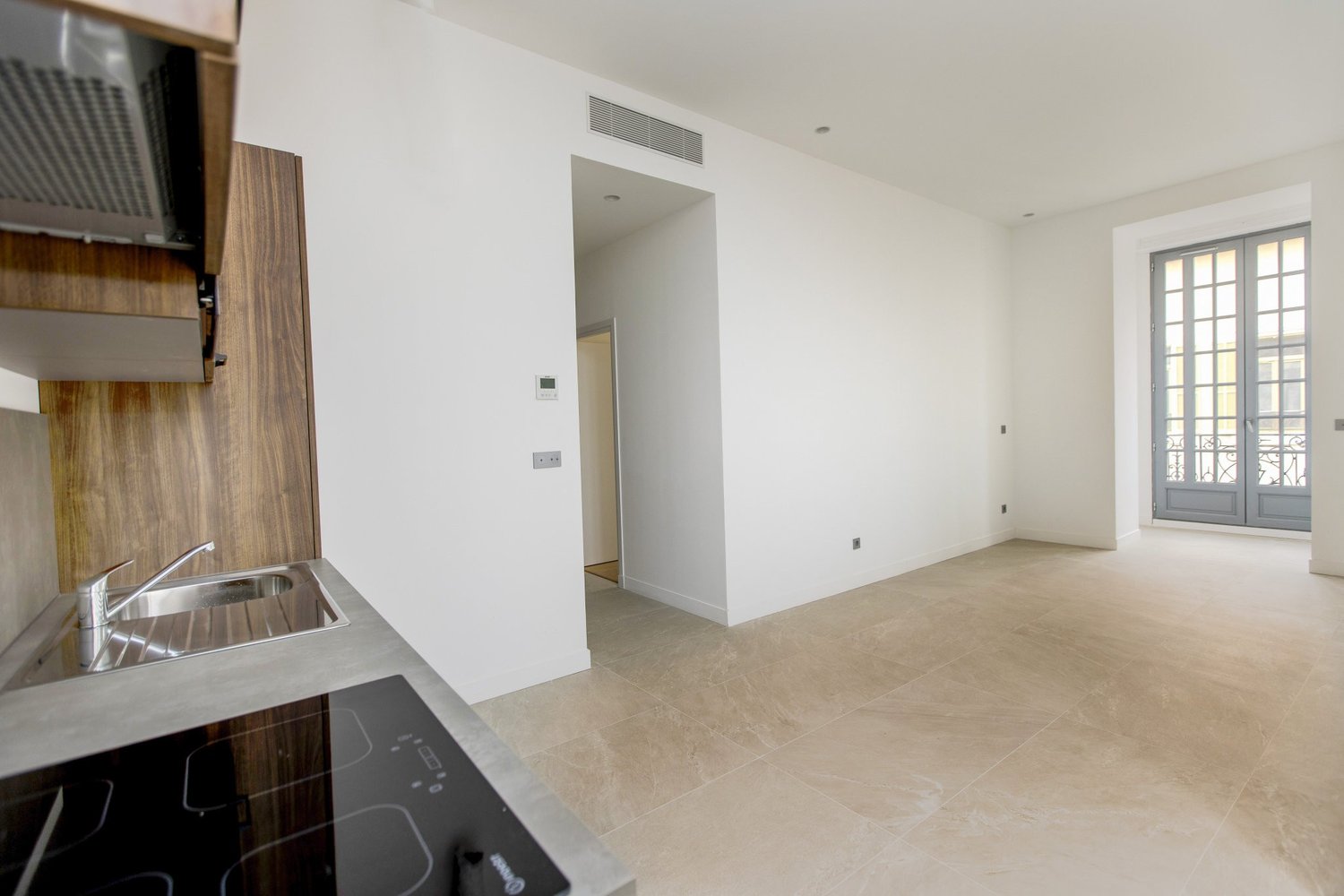 Property photo in Carre d'Or