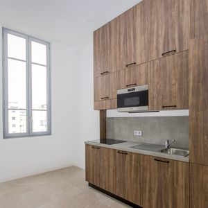 Property in Carre d'Or