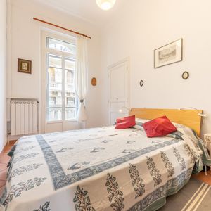 Property in Carre d'Or