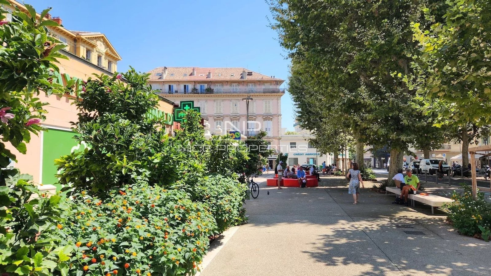 Property photo in Carre d'Or