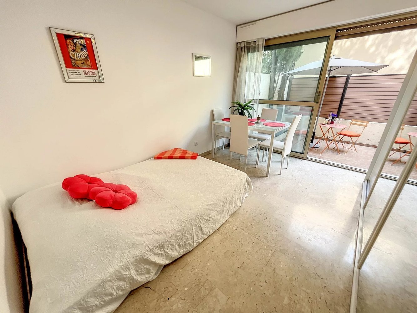 Property photo in Carre d'Or