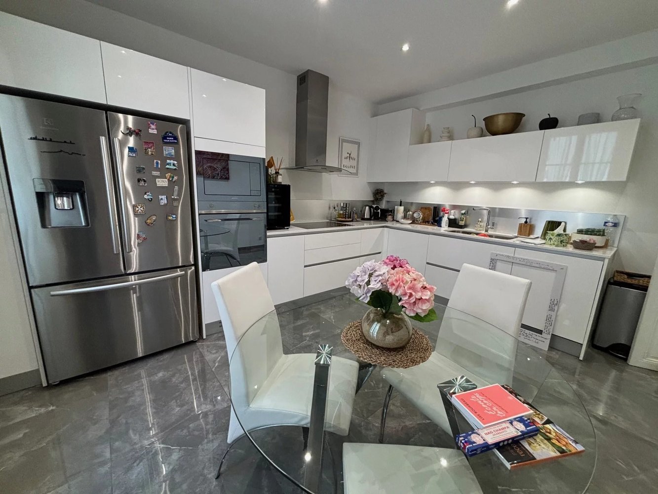 Property photo in Carre d'Or