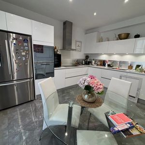 Property in Carre d'Or