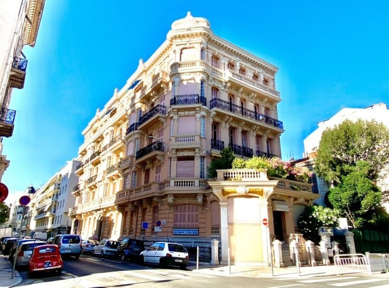 Property photo in Musicians Quarter