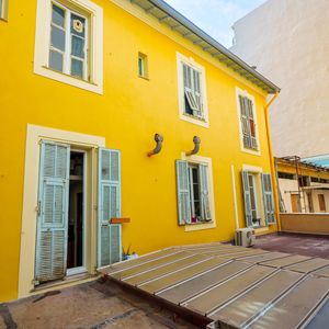 Property in Musicians Quarter