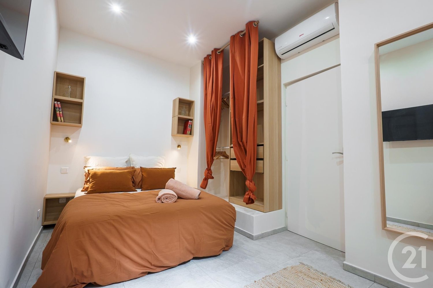 Property photo in Musicians Quarter