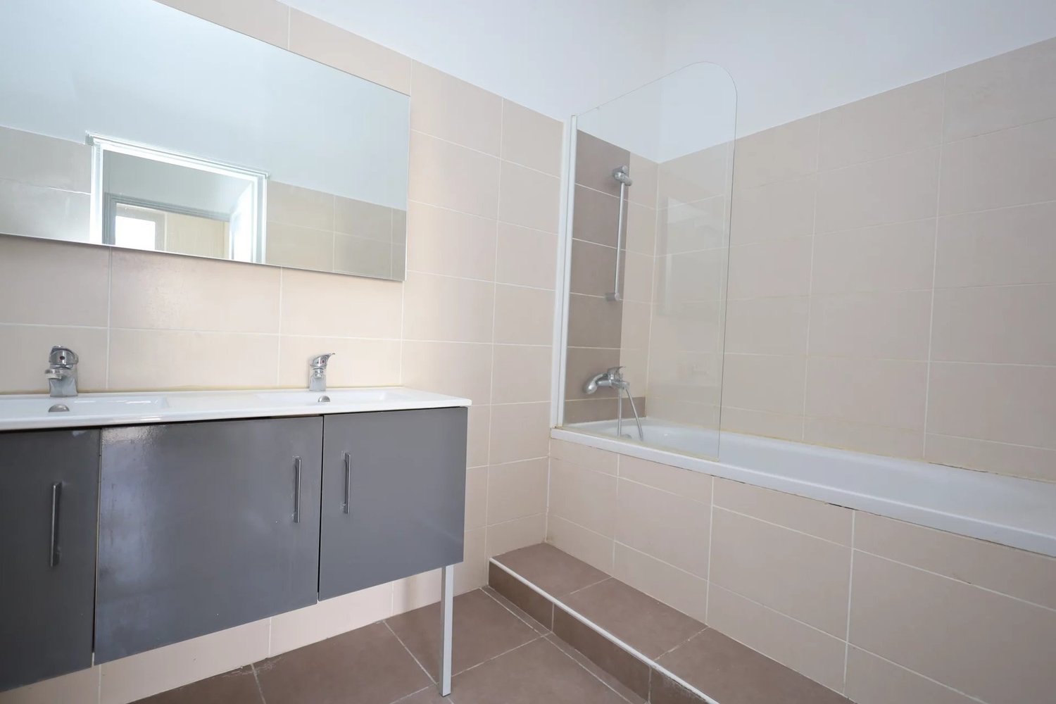 Property photo in Musicians Quarter