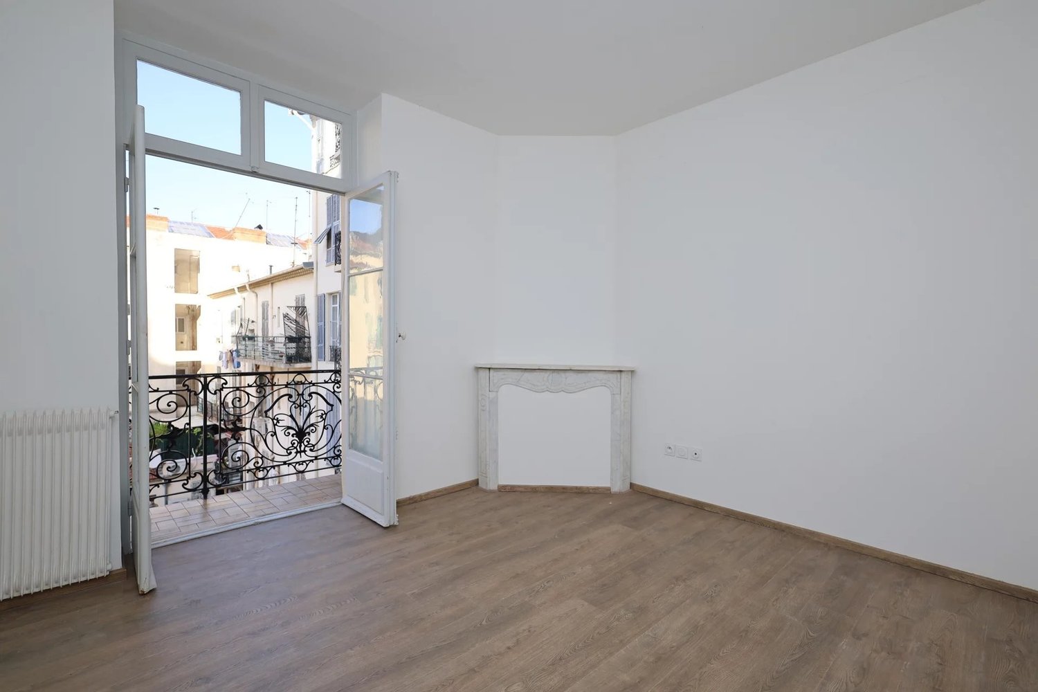 Property photo in Musicians Quarter