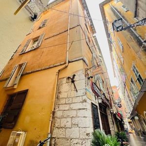 Property in Old Town