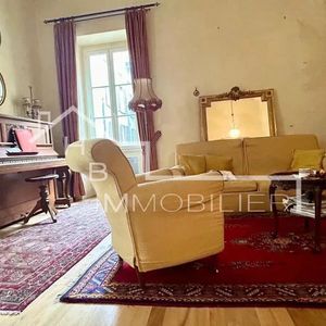 Property in Old Town