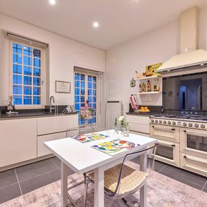 Property in Old Town