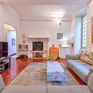 Property in Old Town