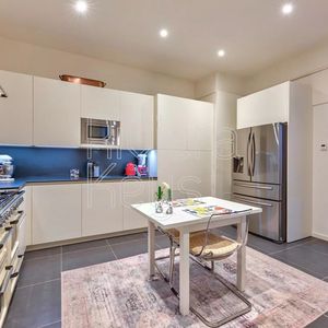 Property in Old Town