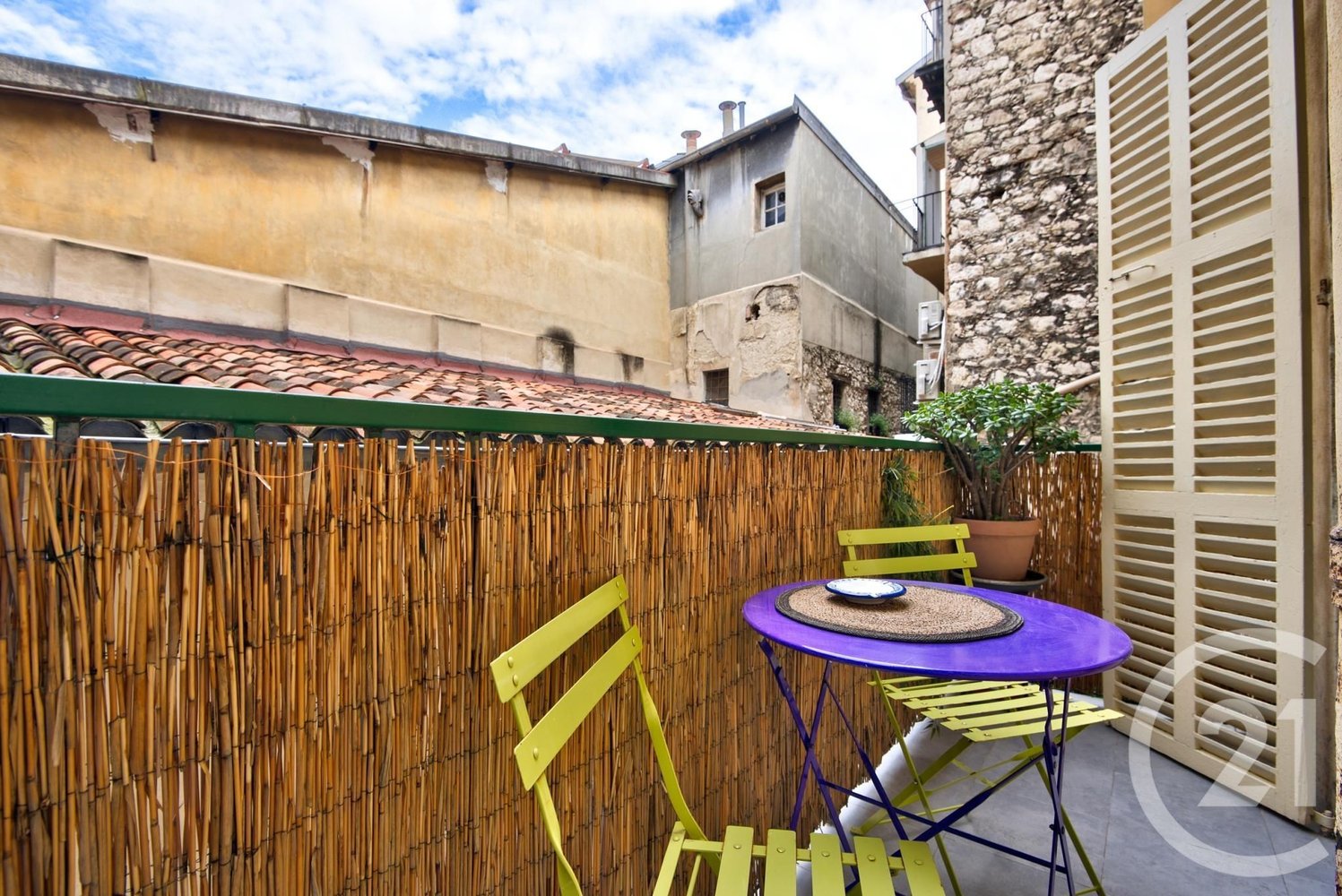 Property photo in Port