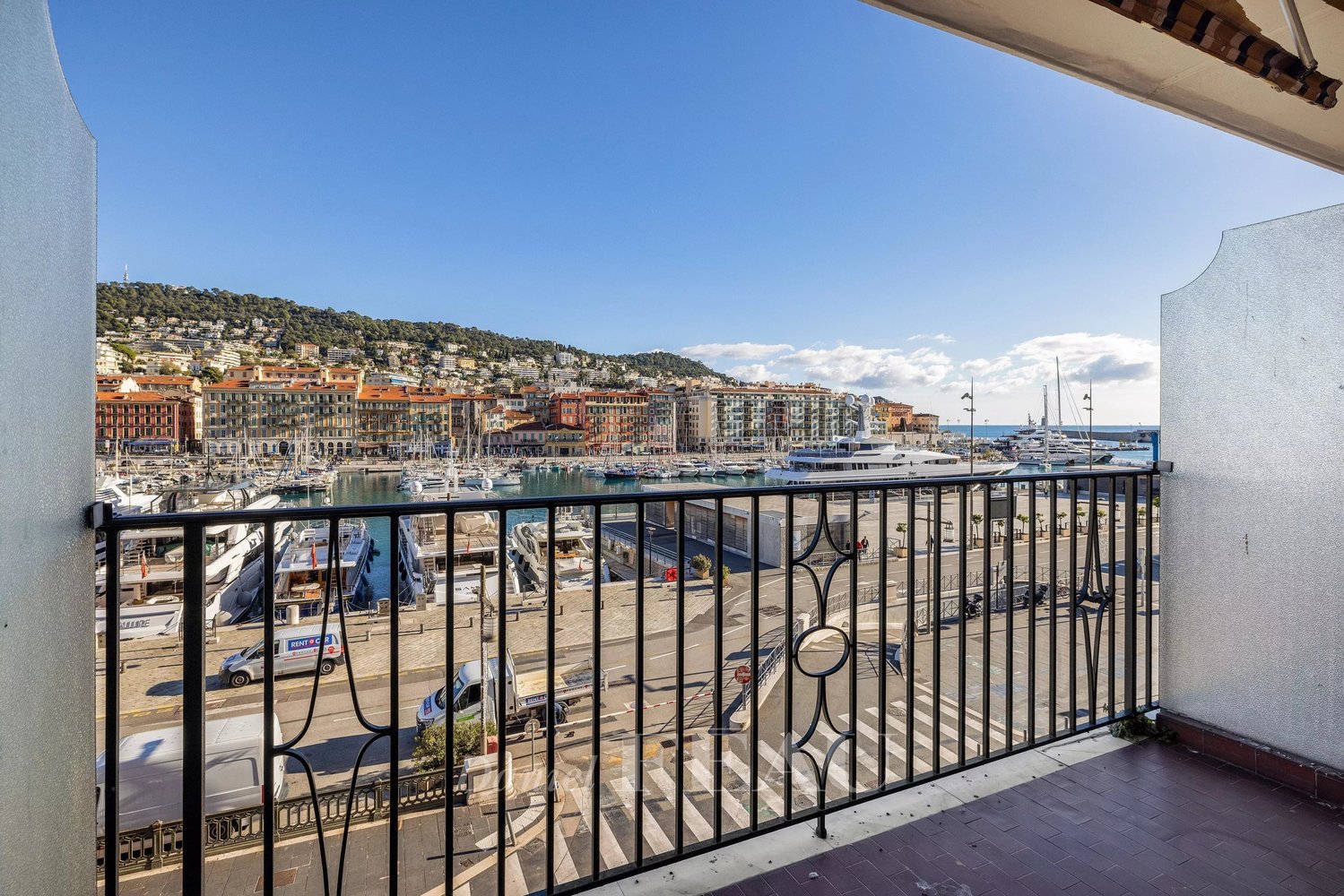 Property photo in Port