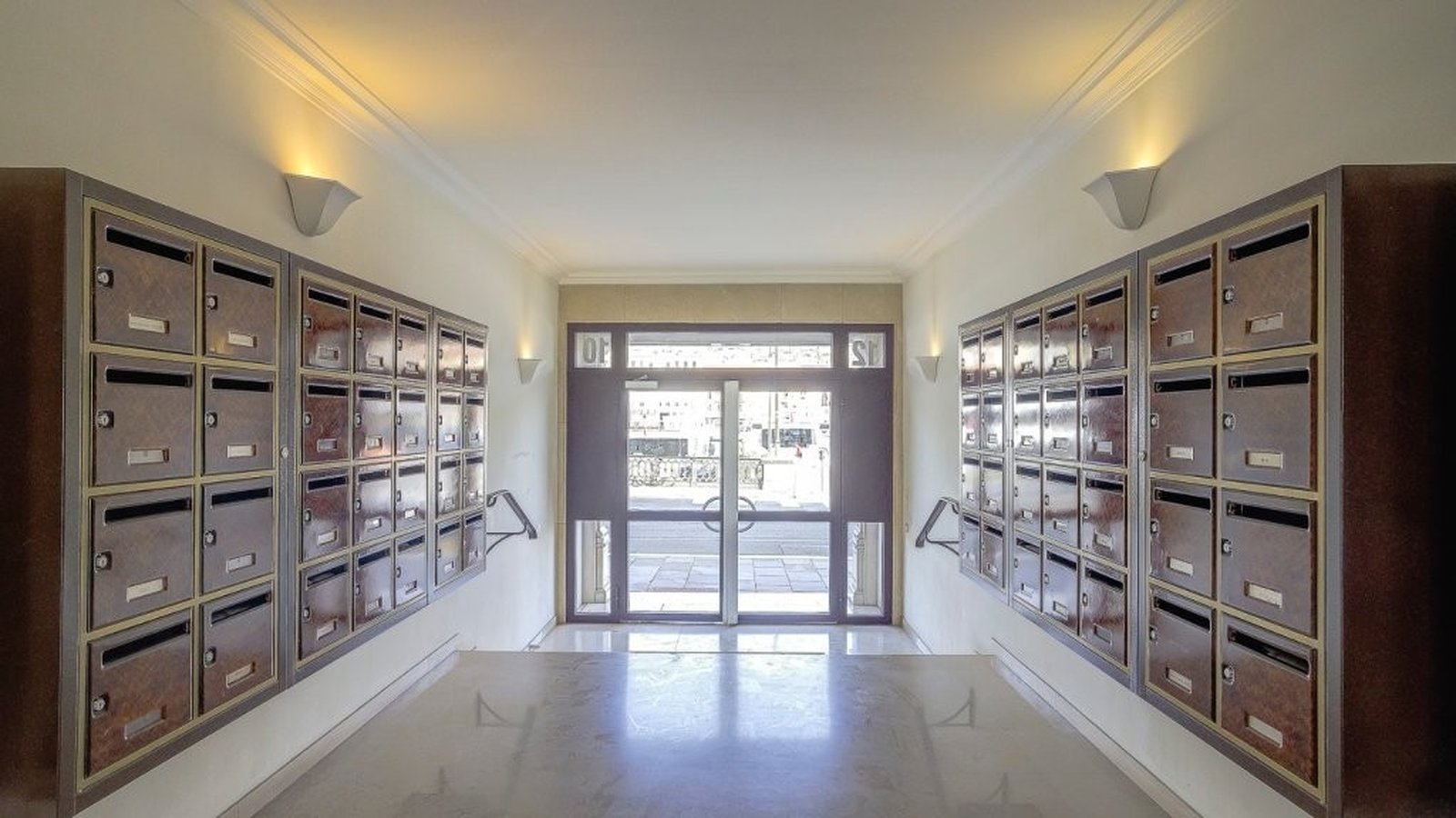 Property photo in Port