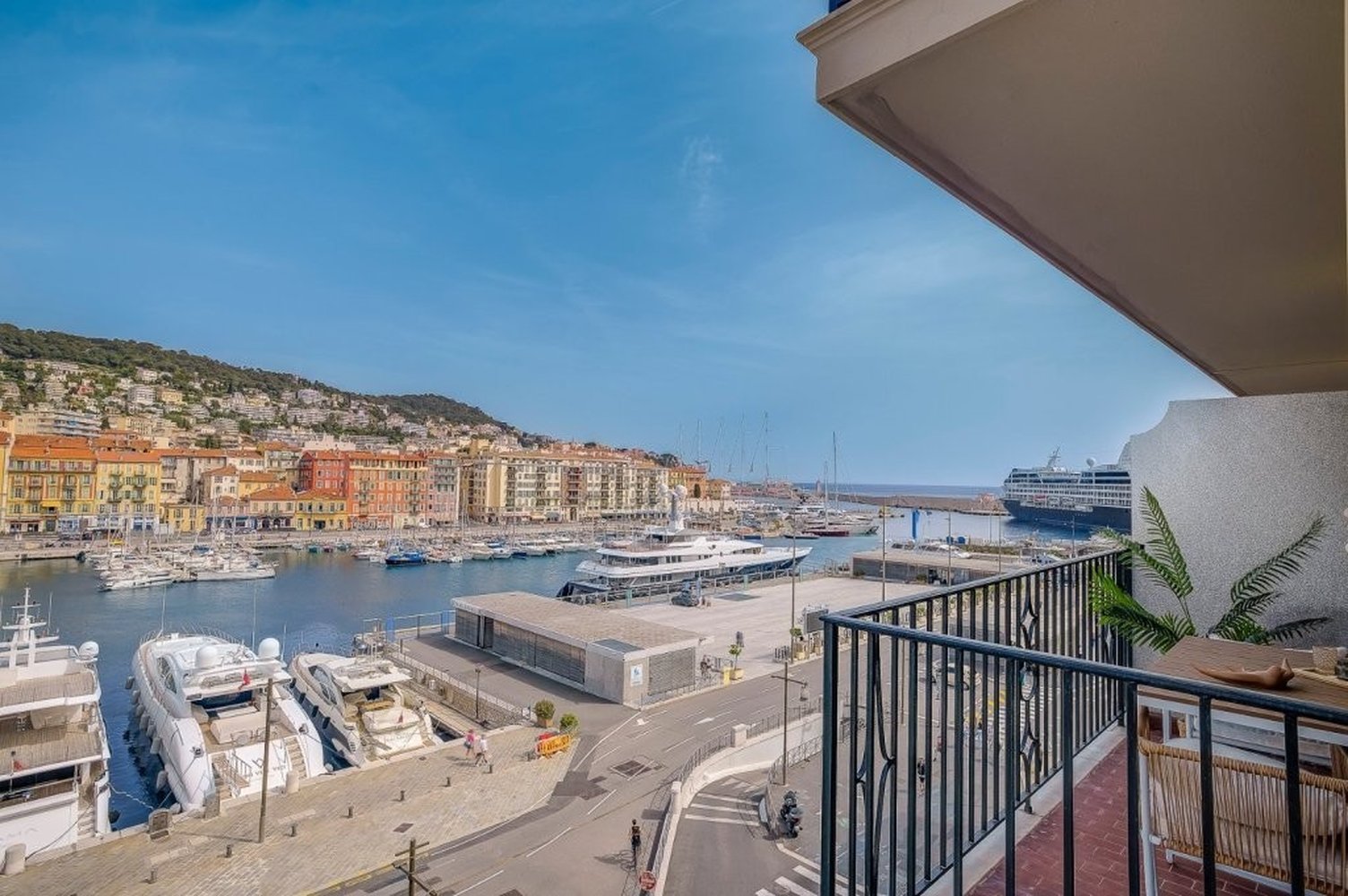 Property photo in Port