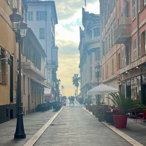 Property in Carre d'Argent