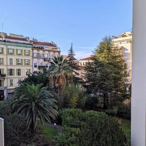 Property in Carre d'Argent