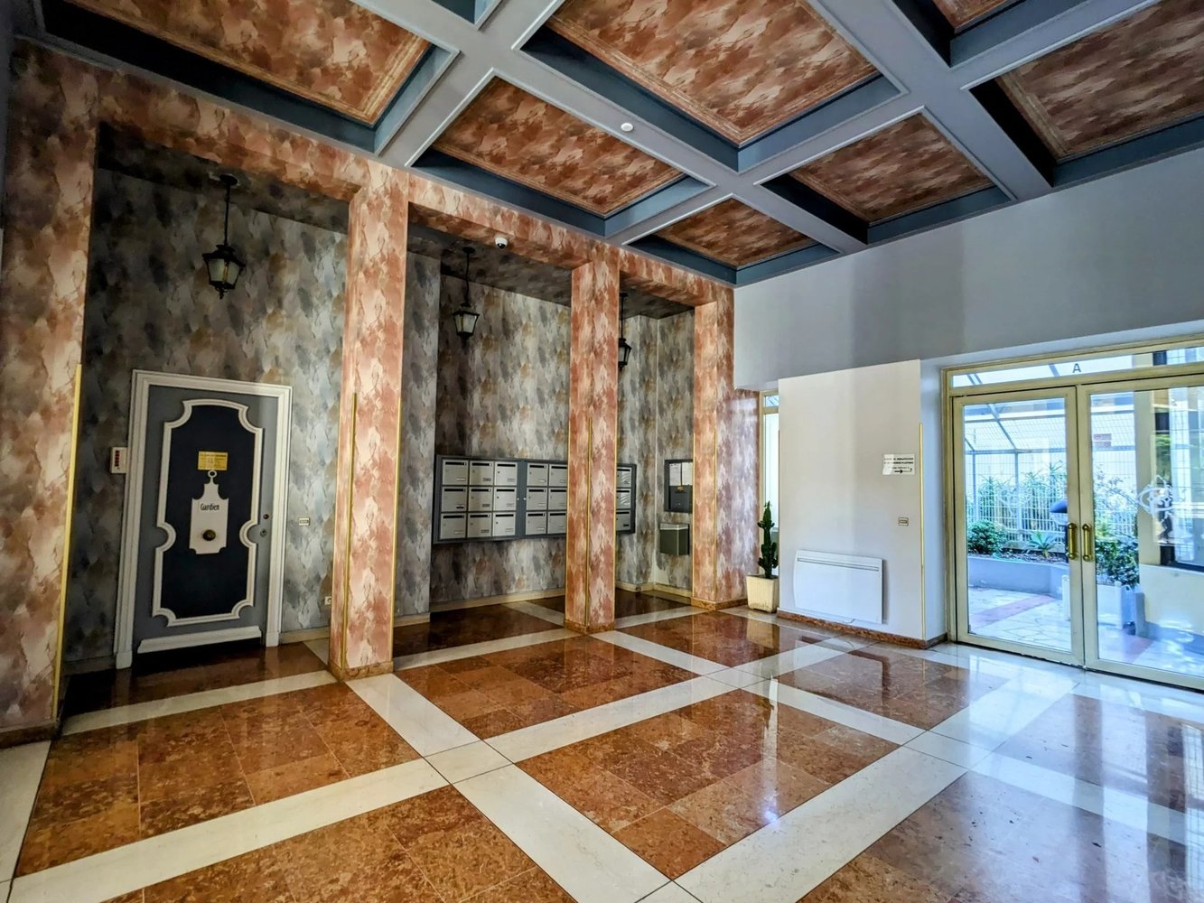 Property photo in Carre d'Argent