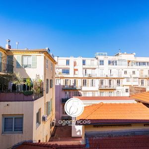 Property in Carre d'Argent