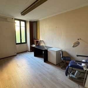 Property in Carre d'Argent