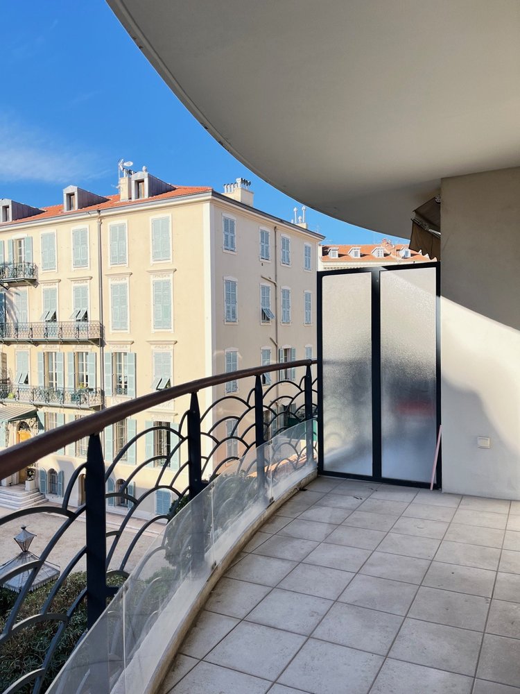 Property photo in Carre d'Argent