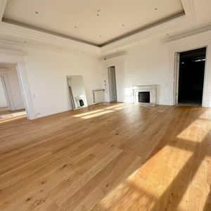 Property in Carre d'Argent