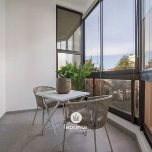 Property in Carre d'Argent