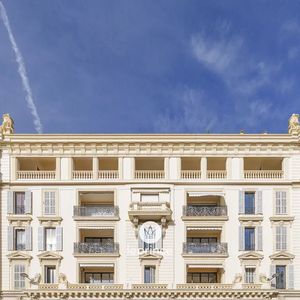 Property in Carre d'Argent