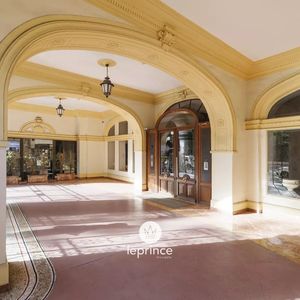 Property in Carre d'Argent