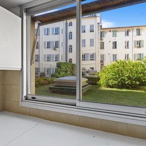 Property in Carre d'Argent