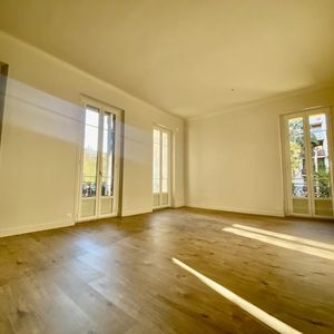 Property in Carre d'Argent