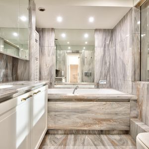 Property in Carre d'Argent