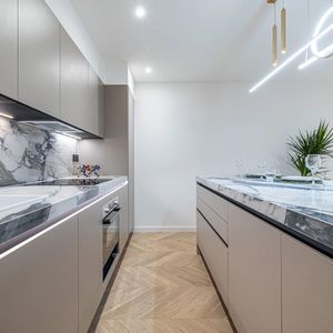 Property in Carre d'Argent