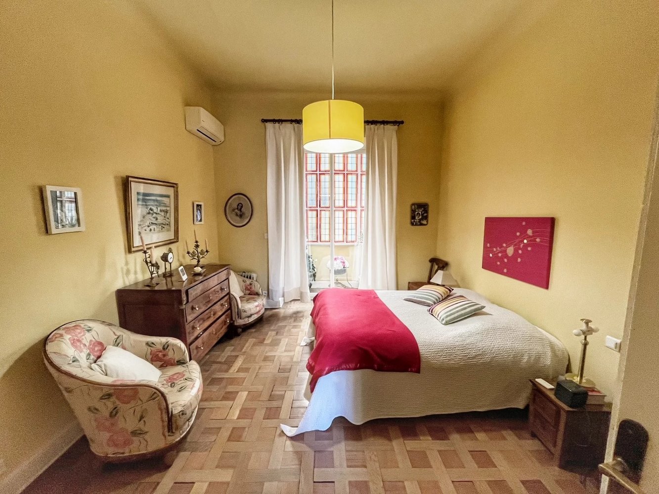 Property photo in Carre d'Argent