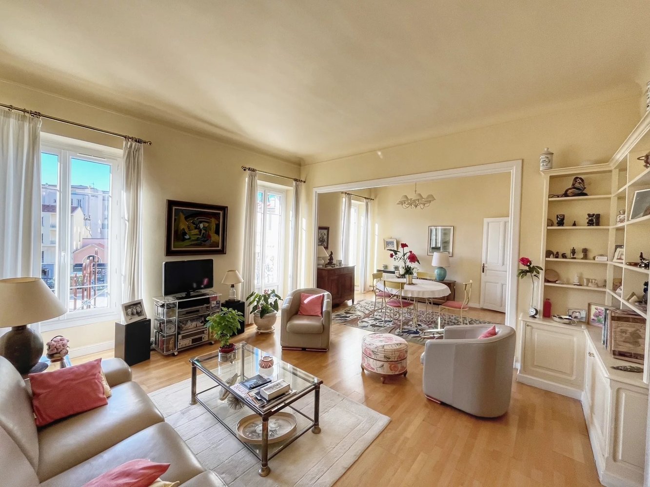 Property photo in Carre d'Argent