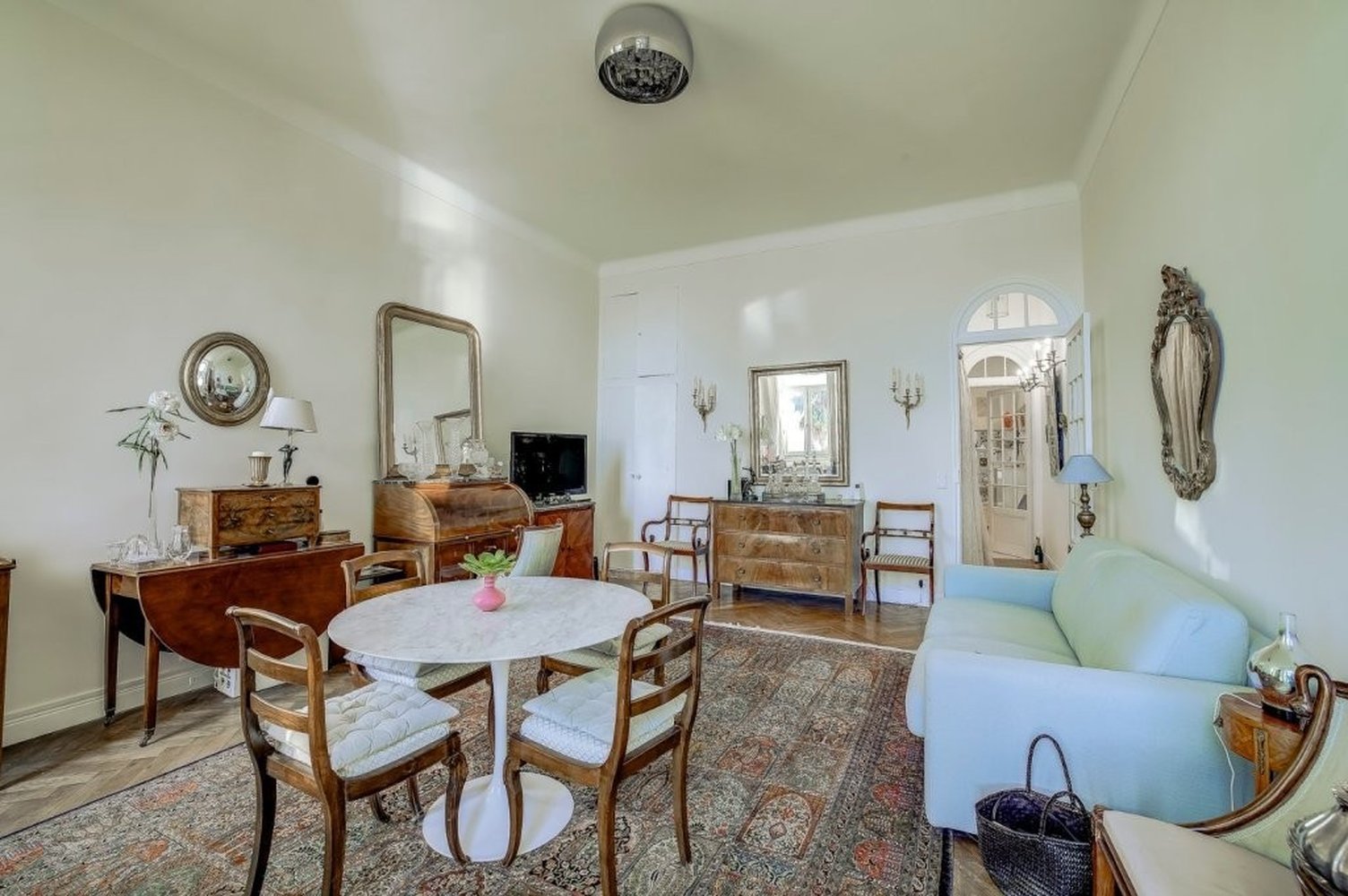 Property photo in Carre d'Argent