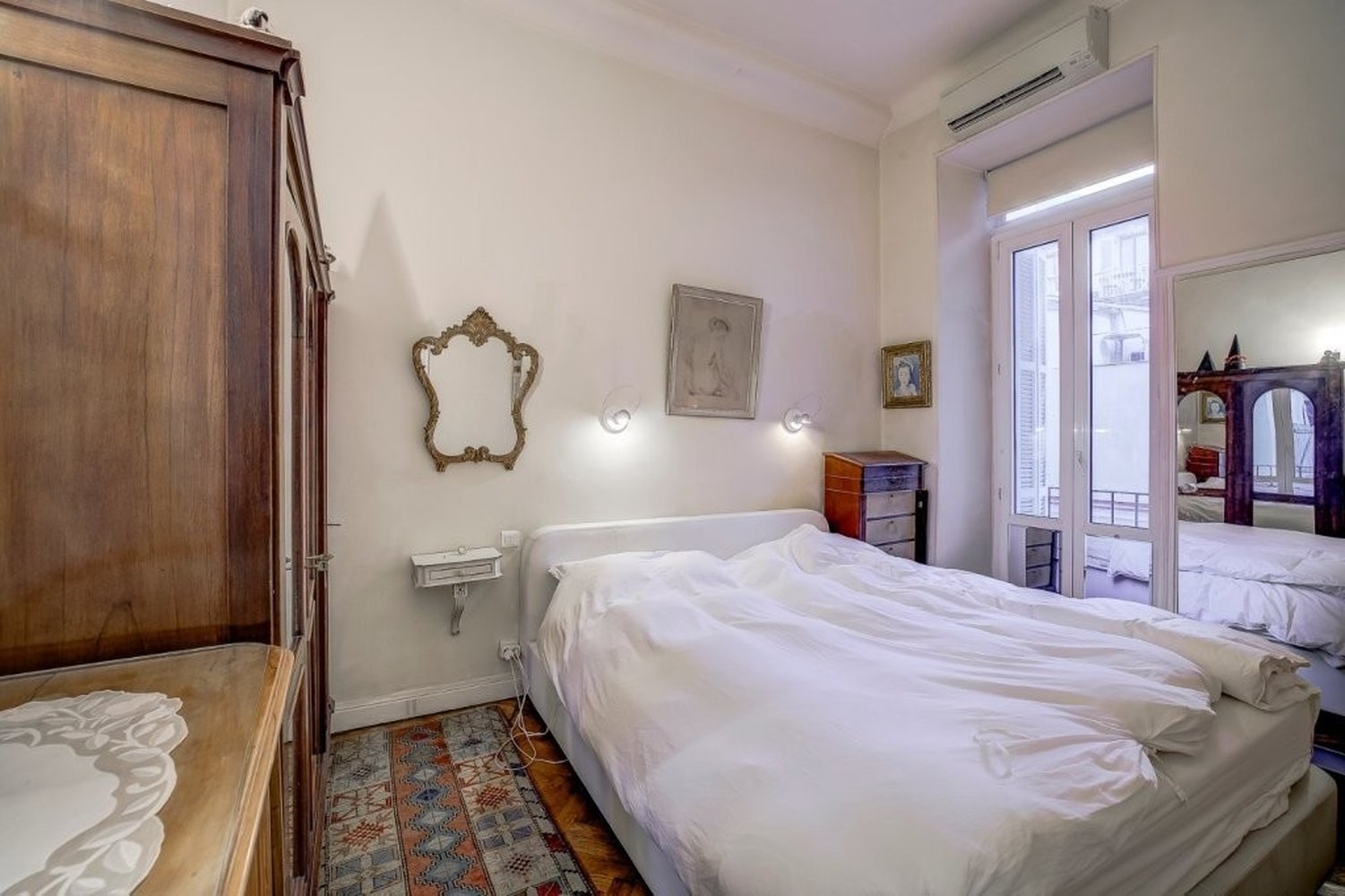 Property photo in Carre d'Argent