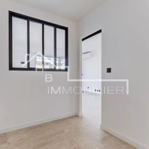 Property in Carre d'Argent