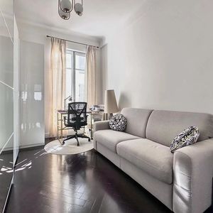 Property in Carre d'Argent