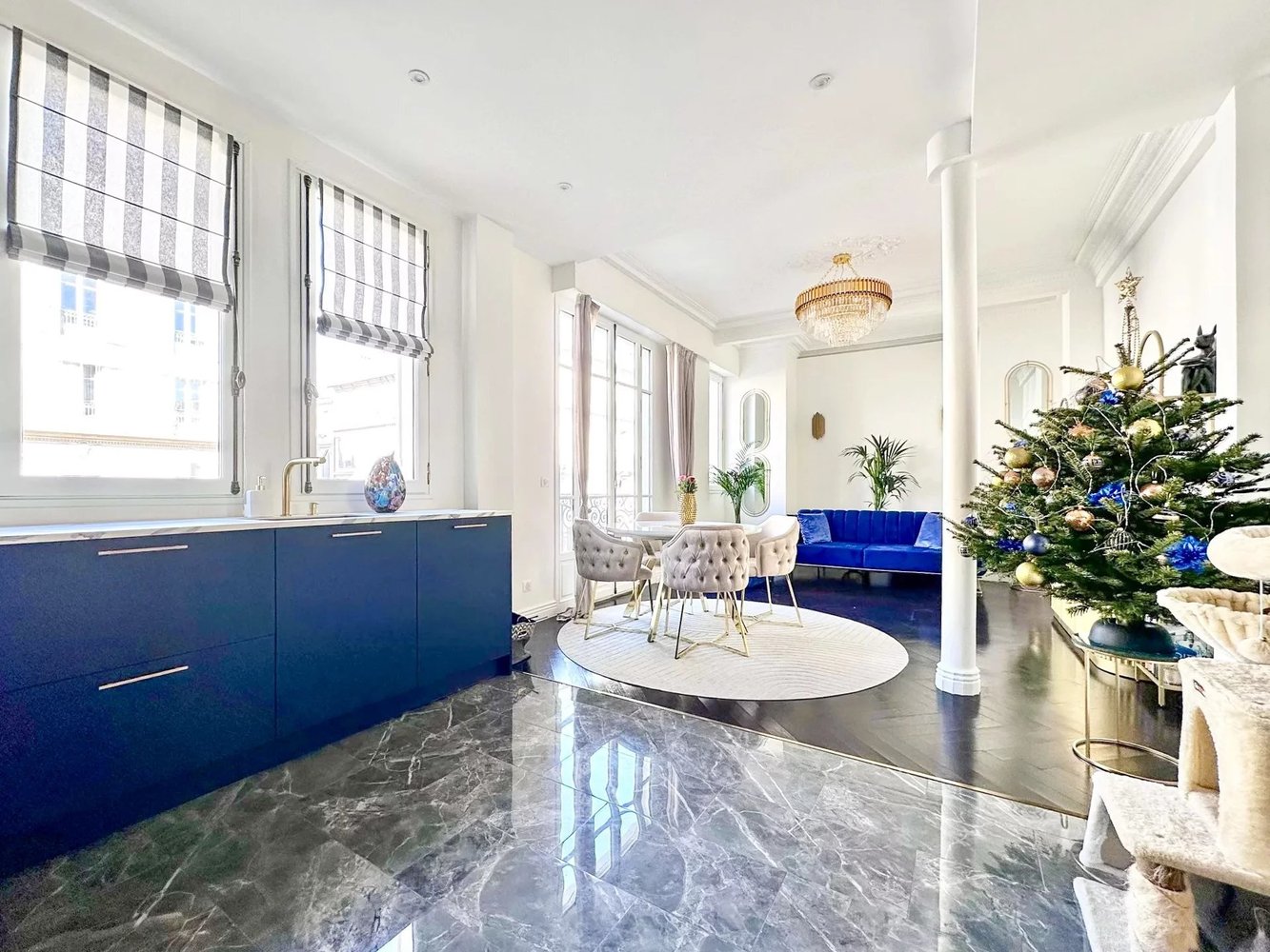 Property photo in Carre d'Argent