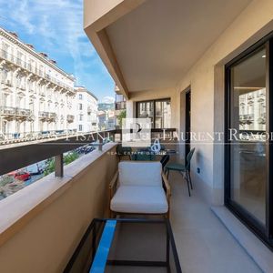 Property in Carre d'Argent