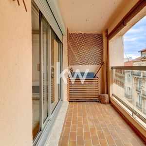 Property in Carre d'Argent