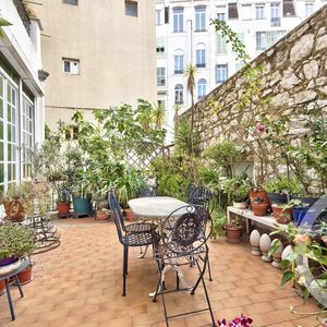 Property in Carre d'Argent